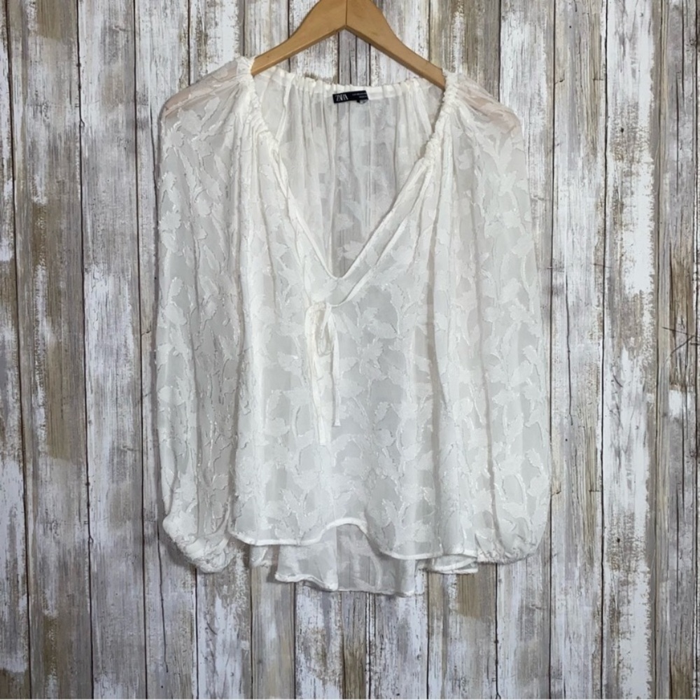 Zara White Sheer Floral Blouse Boho Peasant Top Long Sleeve Lightweight XS